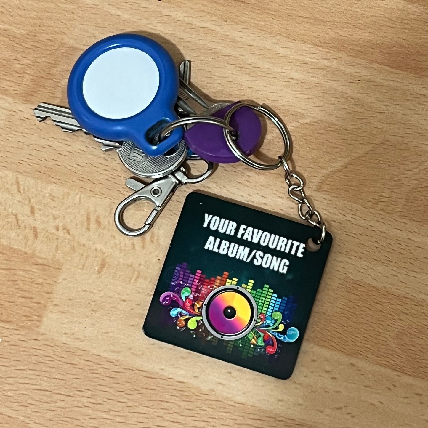 Personalised record album keyring