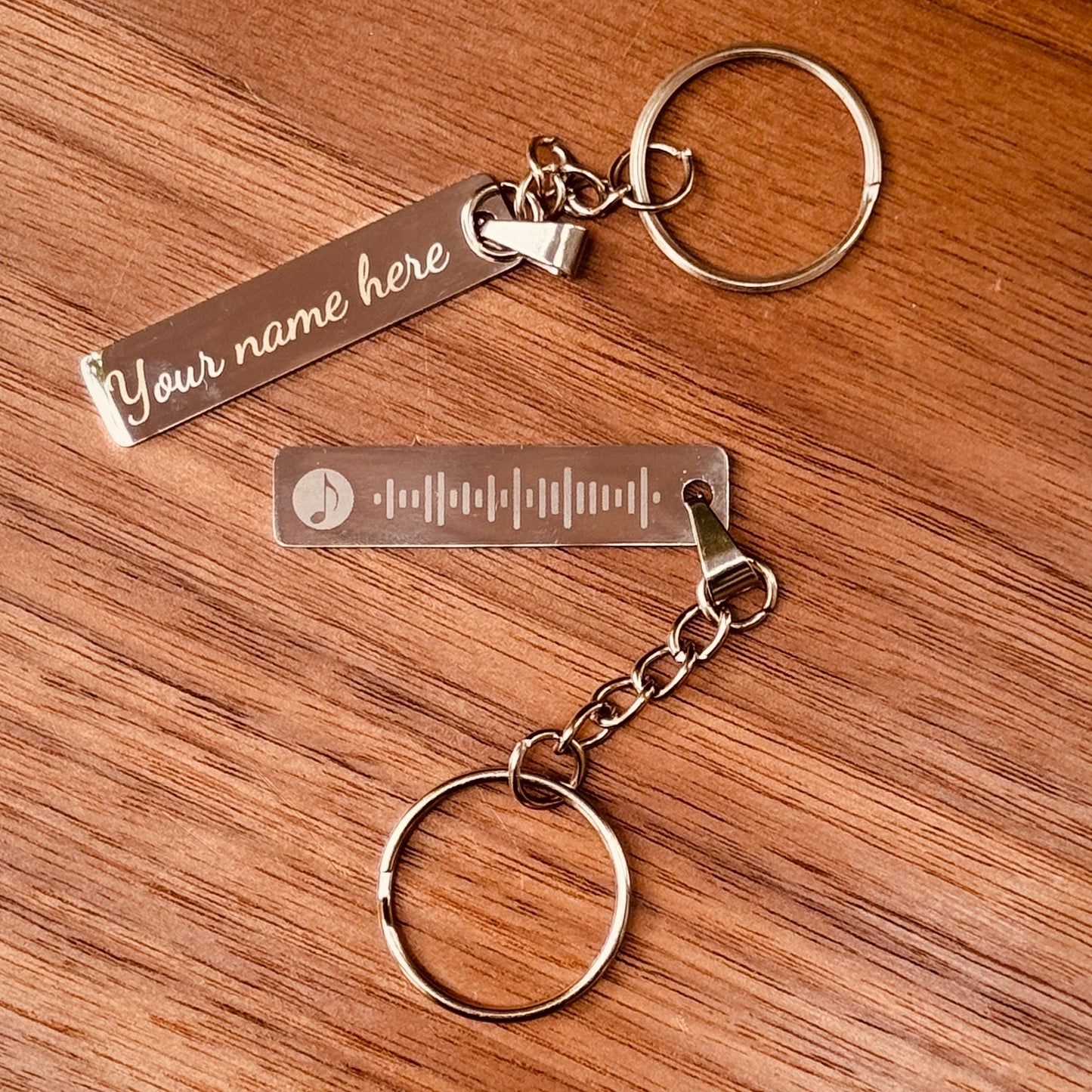 Personalised keyring engraved with your choice of name and Spotify code.