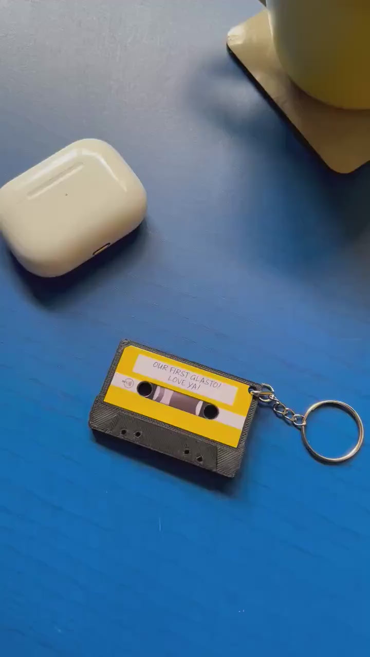 Personalised mixtape keyring -  share your favourite music with a tap of the phone